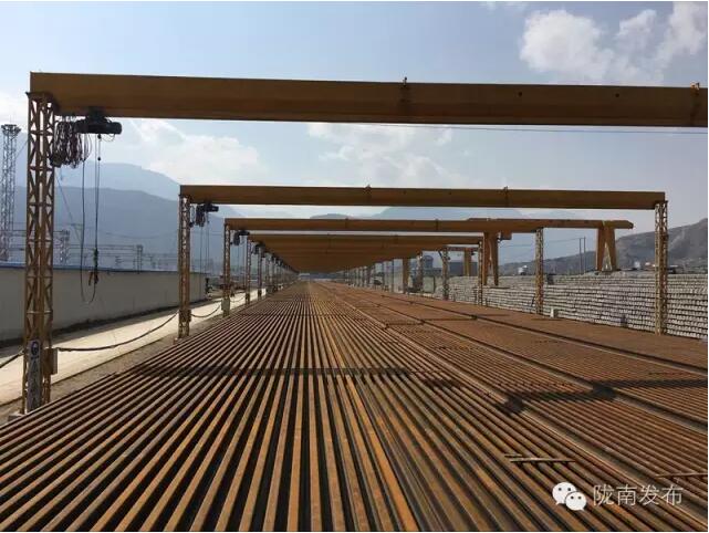 蘭渝鐵路最新進展！除胡麻嶺隧道外已全線鋪通