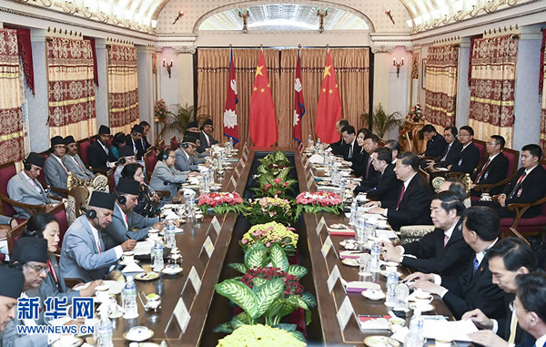 習(xí)近平會(huì)見尼泊爾總統(tǒng)班達(dá)里 兩國(guó)元首共同宣布建立中尼 面向發(fā)展與繁榮的世代友好的戰(zhàn)略合作伙伴關(guān)系